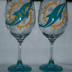 Custom wine glasses set of 2