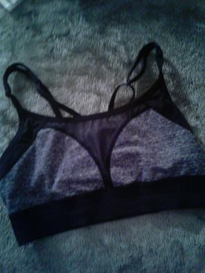 PINK!! sports bra!