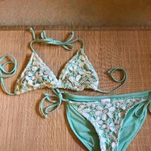 Lace bikini