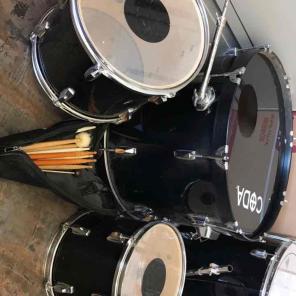 4 piece drum set with 10 drum sticks