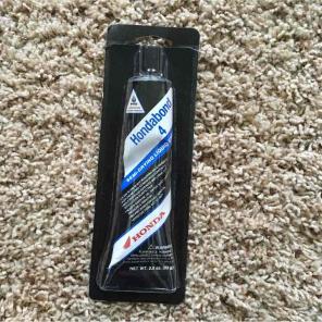 HondaBond 4 Honda Bond Liquid Gasket