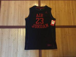 NWT Michael Jordan 23 Jersey Youth Large