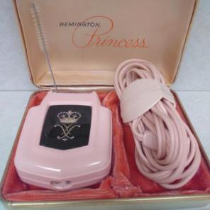 VTG PINK REMINGTON PRINCESS ELECTRIC RAZ