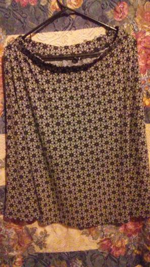 Ladies Skirt