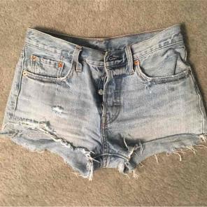 Levi shorts from urban outfitters size 2