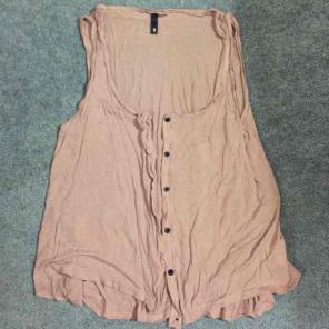 Light weight vest