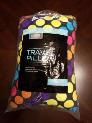 TRAVEL PILLOW POLKA DOT