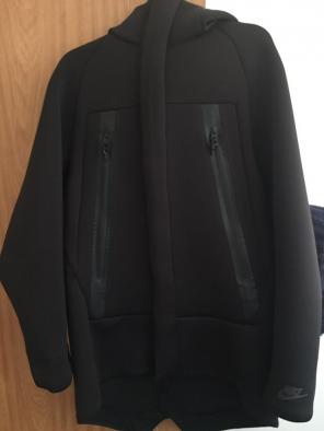 Nike Tech Parka