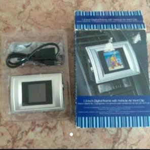 Digital Picture Display Car Clip