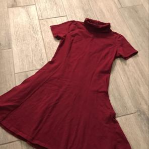 Turtle Neck Maroon Dress Forever21 Small