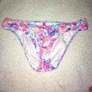 Victoria's Secret Bikini Bottom large