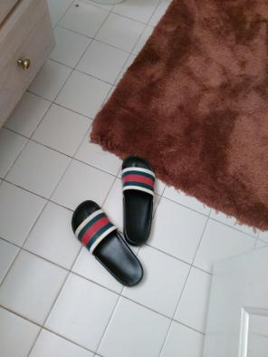 Brand New Gucci Flip Flops Size 8.5
