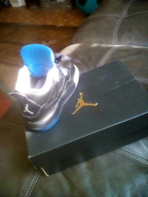 Baby Jordan's 4 retro Bt