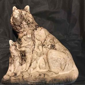 Horsehair Wolf w/ Cubs Statue