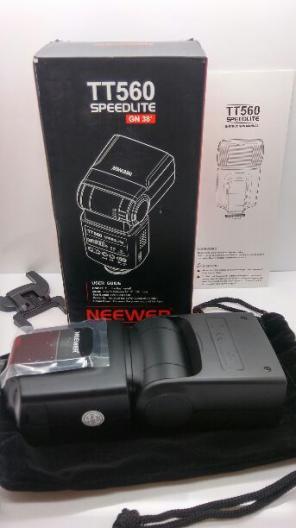 Neewer TT560 Flash