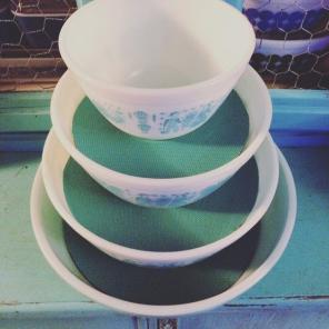 Pyrex Stacking Supports