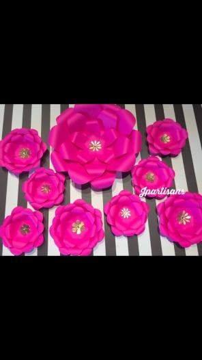 All pink paper flower/party decollation