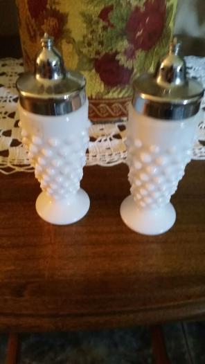 Hobnail Fenton milk glass