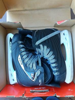 Size 8 hockey skates