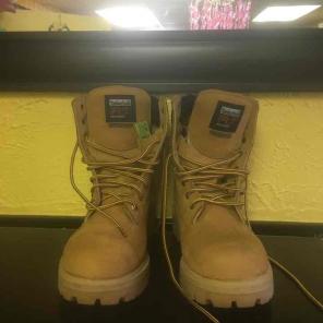 NWOT Timberland Boots
