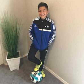 Adidas training jacket size med