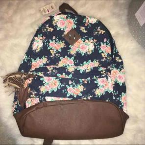 NWT Mudd floral backpack