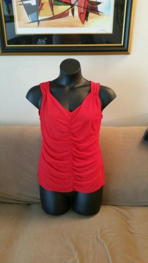 Cute red women's sleeveless top Large L