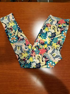 Paisley lularoe TC