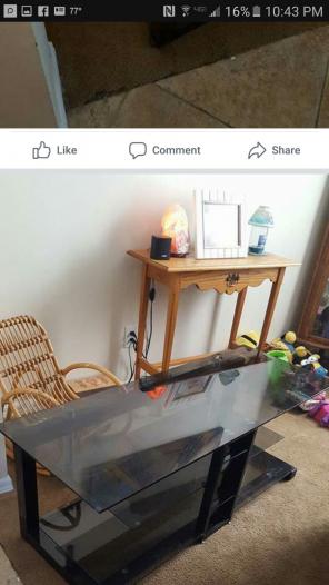 Tv stand