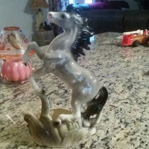 HORSE PLANTER