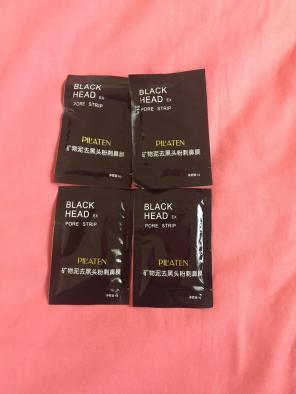 4 pack black head revomer