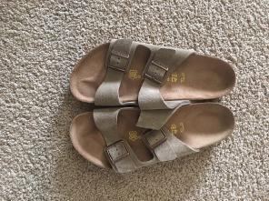 NEW Men's Birkenstocks($146value)