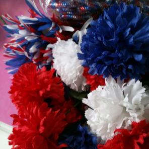 Bunch flowers and rope