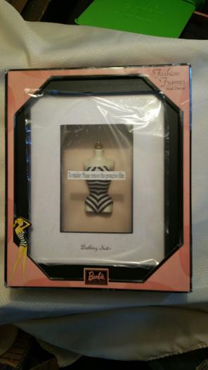 2003 Barbie Bathing Suit Fashion Frame