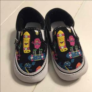 Baby Vans size 3 Yo Gabba Gabba