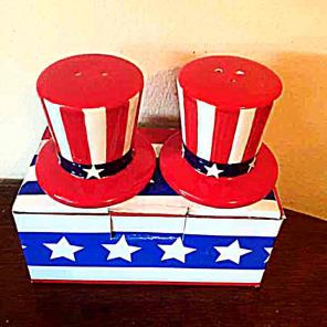 Patriotic Salt and Pepper Shakers
