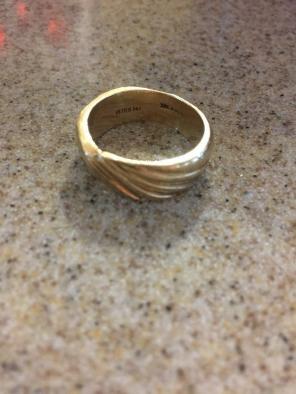 Solid 14k Vintage Gold Ring 10 Grams