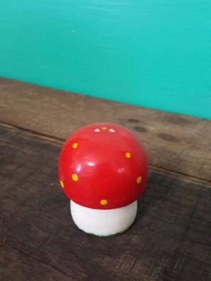 Vintage mushroom shaker