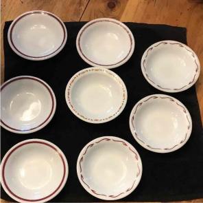 8 SMALL PYREX SAUCERS 4 3/4" WIDE