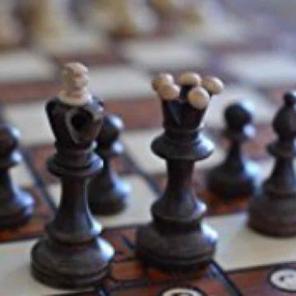 Handmade European Wooden Chess Set