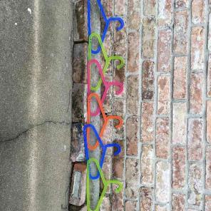 6 pack of multi colored gel hangers