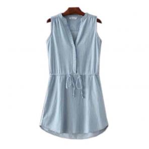 Goodnight Macaroon Elva chambray dress