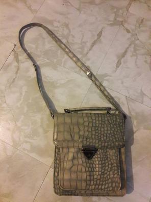 BCBG eneration leather purse