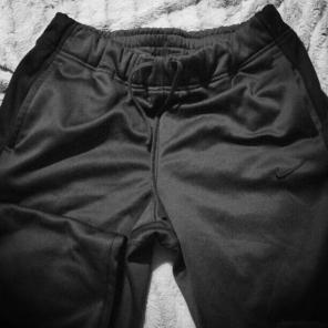 Nike Therma Fit Sweats