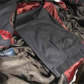 Men's Suit