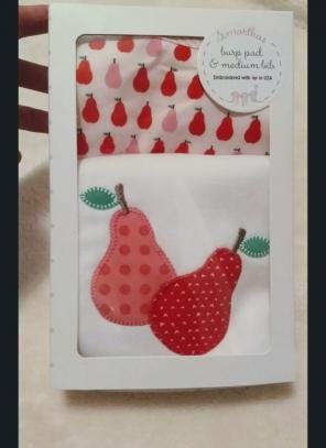3marthas bib & burp cloth set