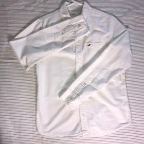Hollister Button Up