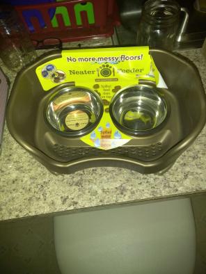 NEATER FEEDER