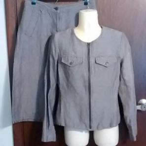 Isaac Mizrahi Target Suit size 4