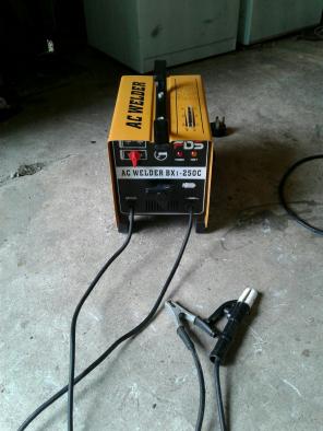 110v/220v 250amp arc welder